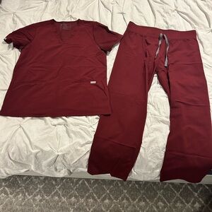 Figs Women’s Scrubs Burgundy Casma V Neck Top Livingston Pants